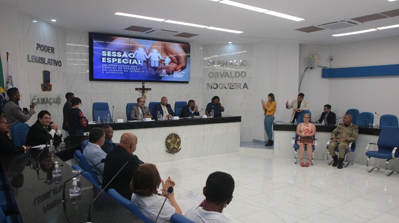  Agentes de Proteção do Juizado da Infância e Juventude são homenageados na Câmara de Camaçari