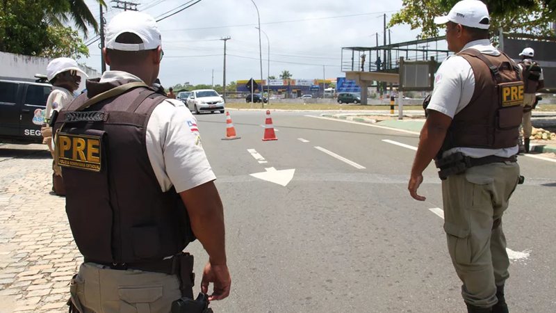  Homem morre após acidente envolvendo ônibus da delegação do Vitória da Conquista