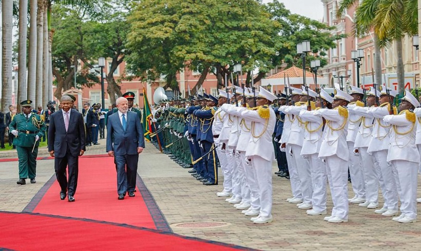  Lula anuncia programa para desenvolver agricultura de Angola