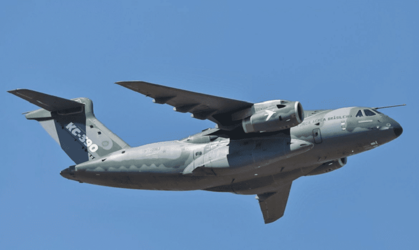  Primeiro avião de resgate da FAB decola de Tel Aviv rumo ao Brasil