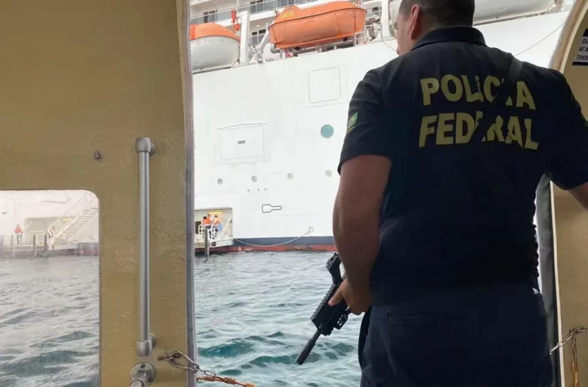  Ação da Polícia Federal resgata jovens vítimas de exploração sexual em cruzeiro na cidade de Angra do Reis