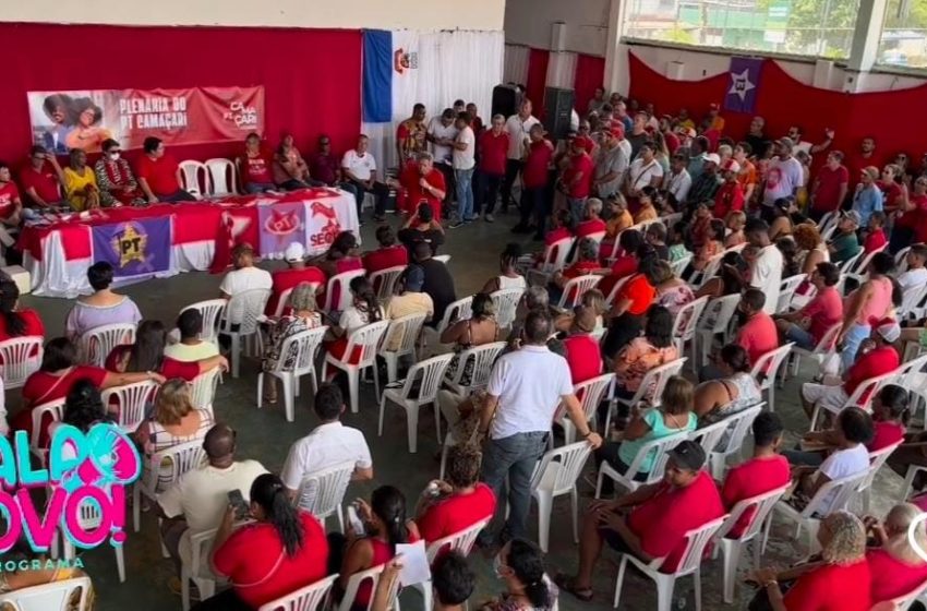  Camaçari: Em plenária do PT, Caetano é aclamado e filiados pedem sua candidatura a prefeito 2024