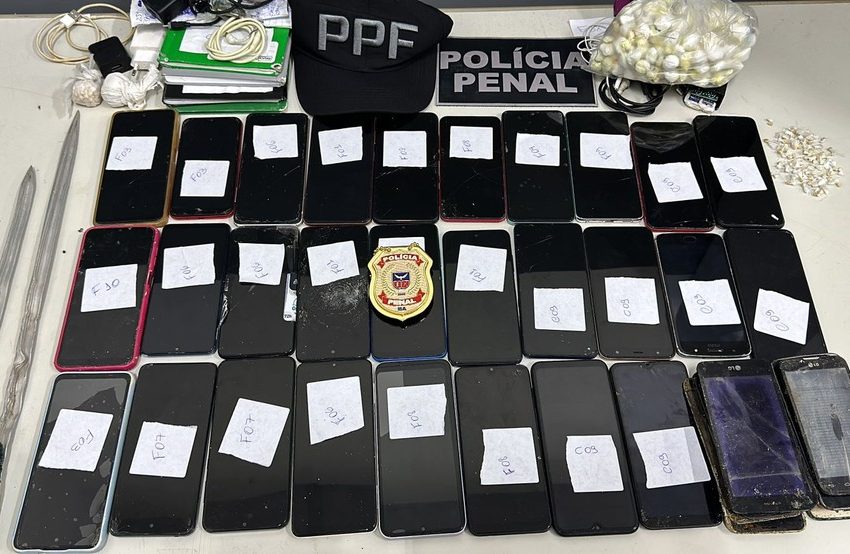  Operação Mute: Polícia Penal apreende 31 celulares e drogas em penitenciária de Salvador