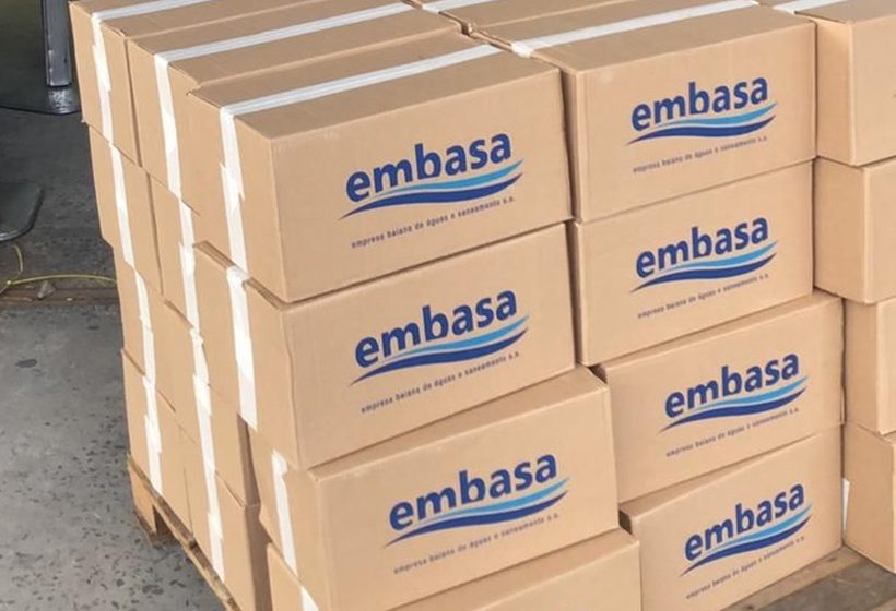 Embasa envia mais de 40 mil copos de água para vítimas das enchentes no Rio Grande do Sul