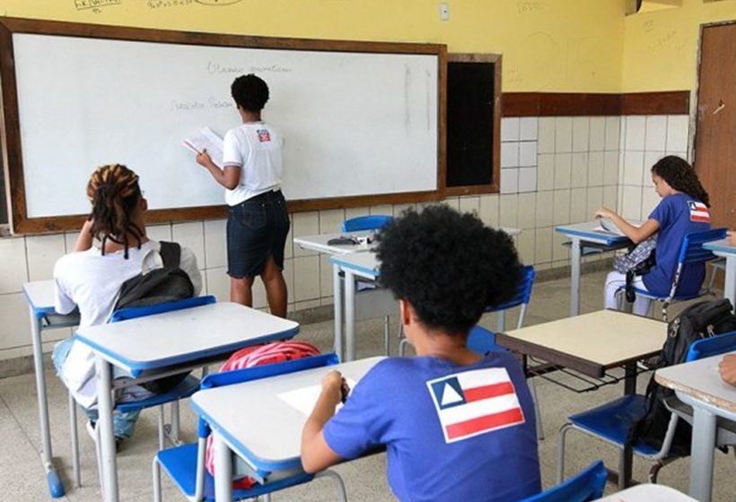  Governo da Bahia realiza pagamento de abono extraordinário dos precatórios para professores da rede
