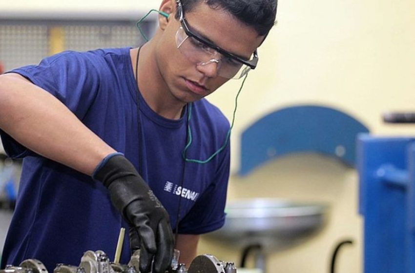  Senai Bahia oferece mais de 400 vagas gratuitas para cursos de aprendizagem industrial